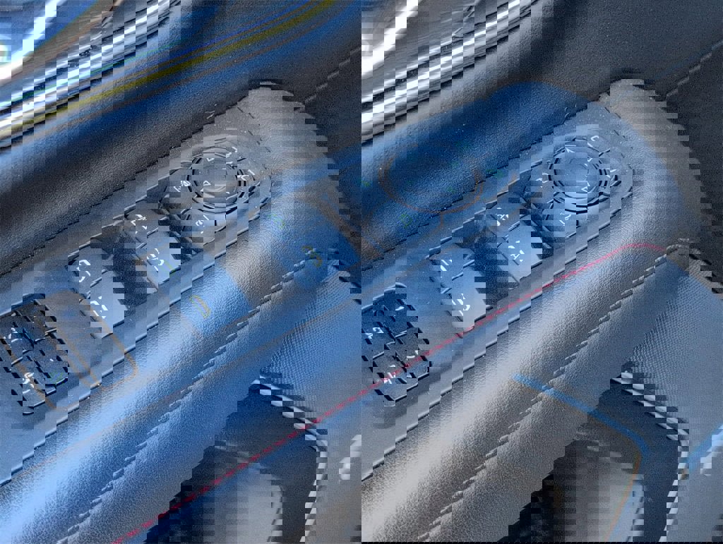 Used 2021 Chevrolet Tahoe RST w/ Luxury Package image 17