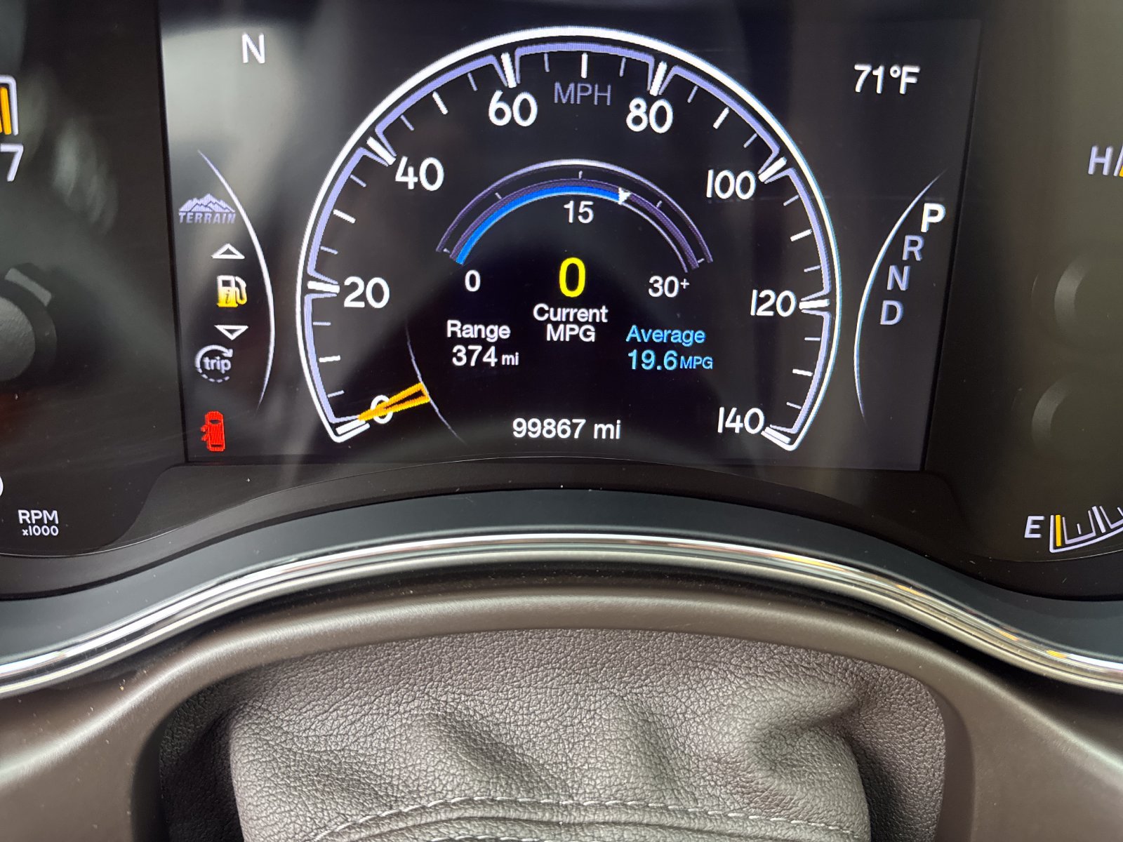 Used 2017 Jeep Grand Cherokee Overland AWD/4WD image 12