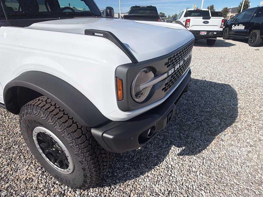 New 2026 Ford Bronco Badlands AWD/4WD image 12