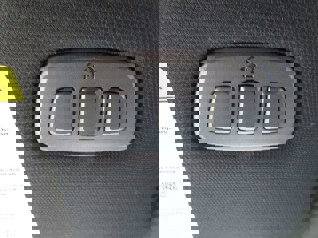 Used 2025 Ford Explorer ST-Line image 22