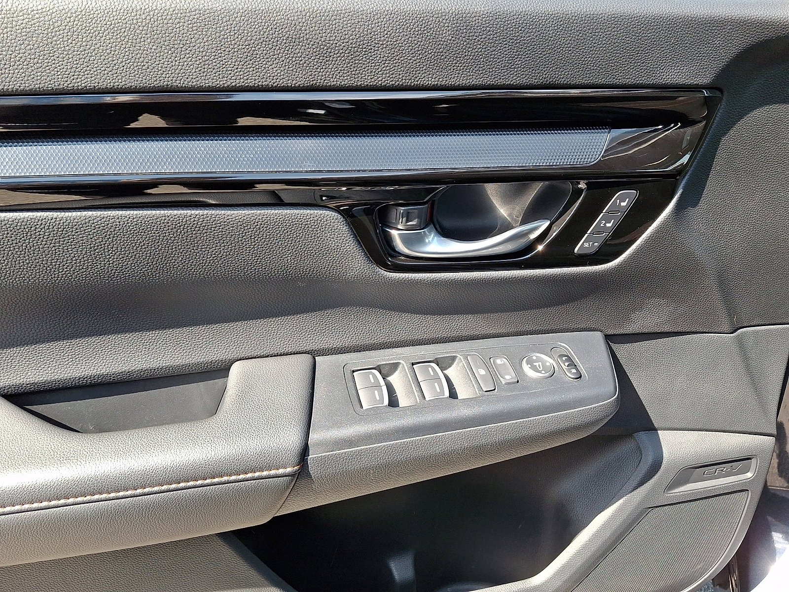 Used 2025 Honda CR-V Sport Touring image 13