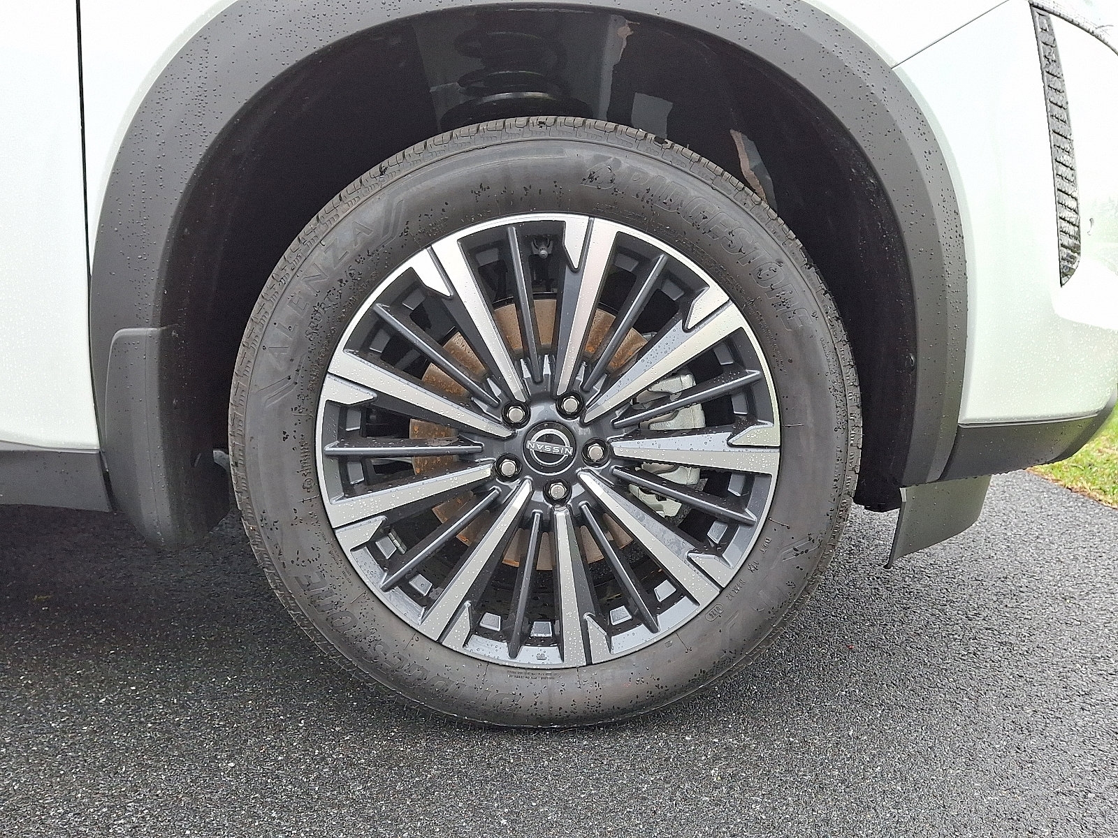 New 2026 Nissan Pathfinder Platinum w/ Cargo Package image 4