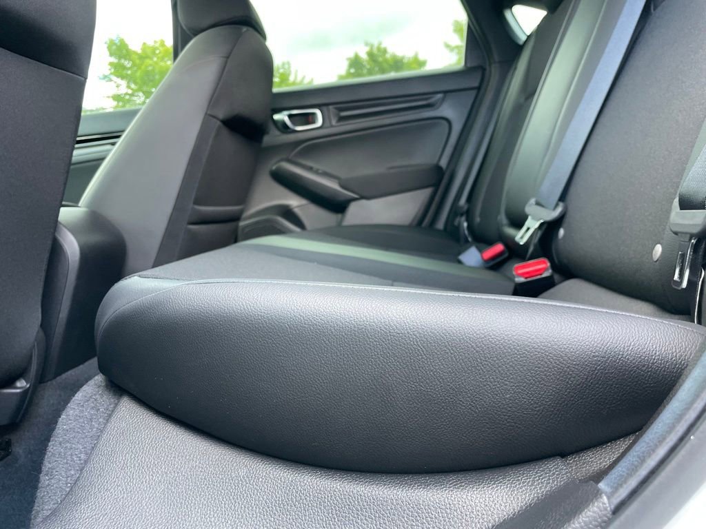 Used 2025 Honda Civic Sport image 38