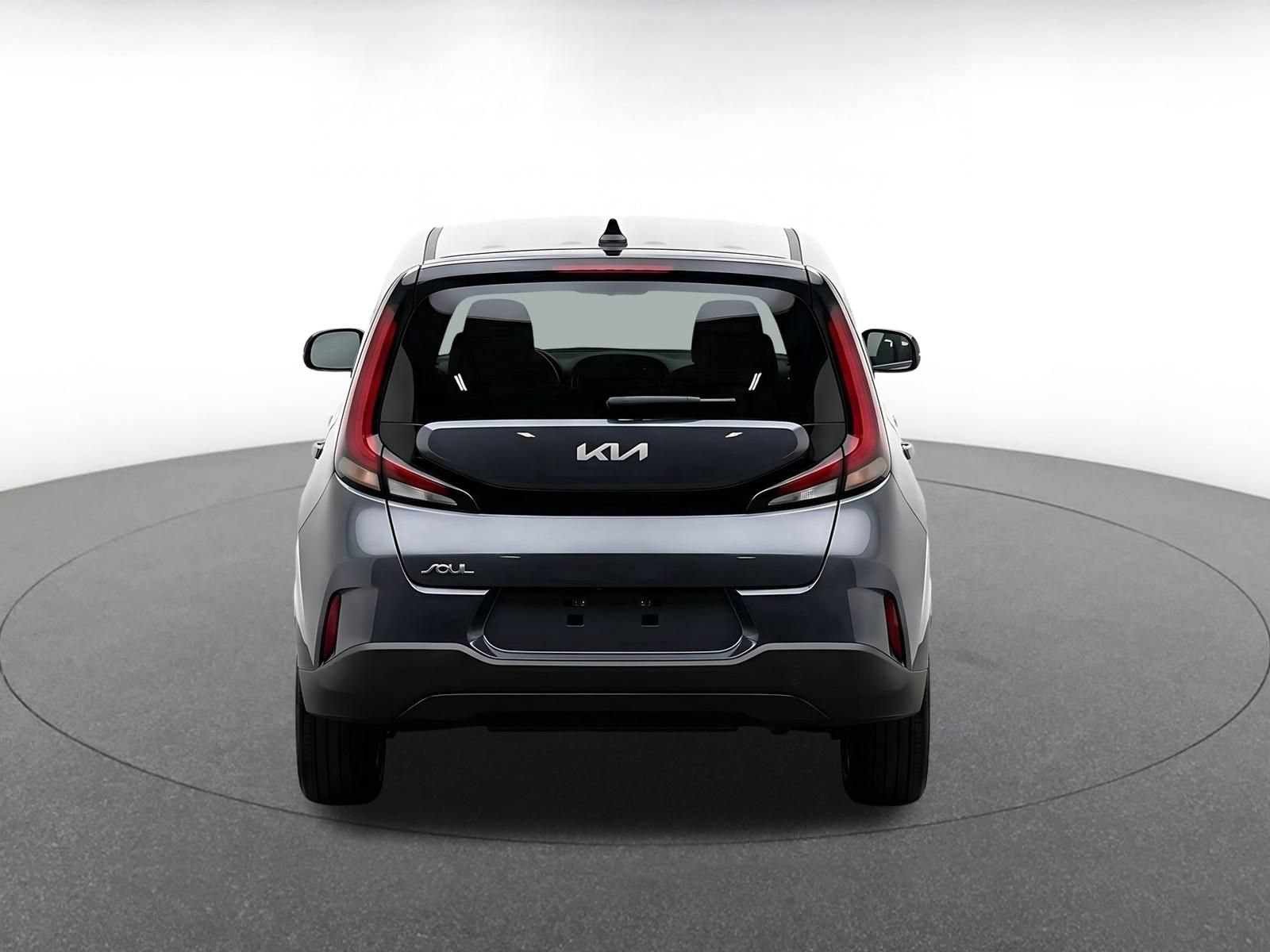 Used 2025 Kia Soul LX w/ LX Technology Package FWD image 7