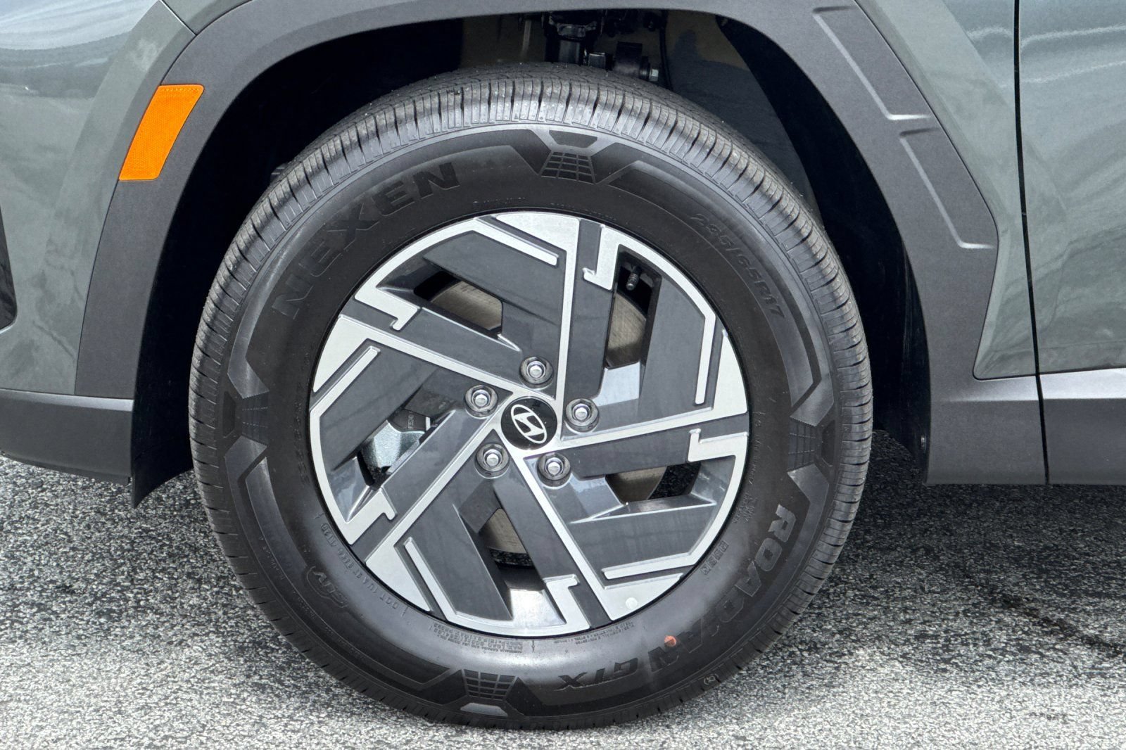 New 2026 Hyundai Tucson Blue SE AWD/4WD image 25