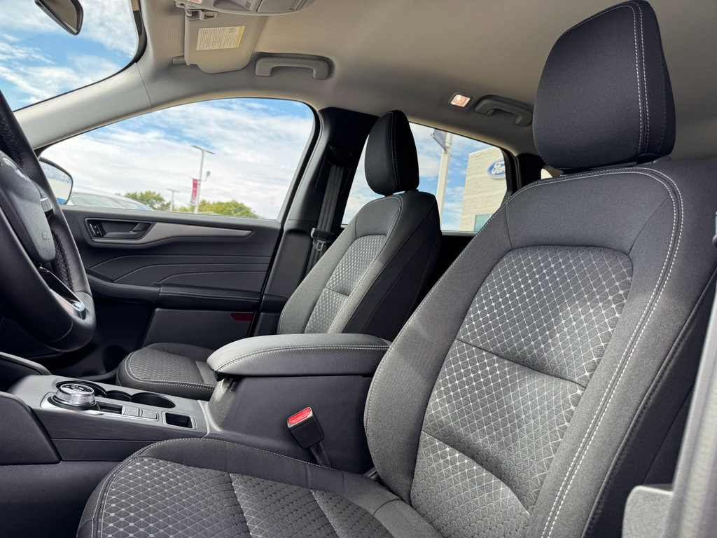 New 2026 Ford Escape Active image 29