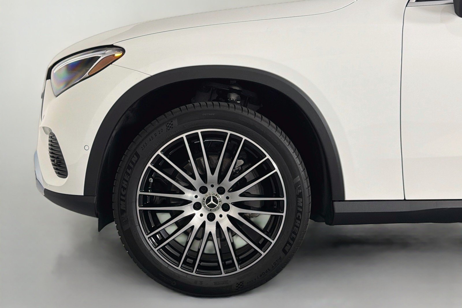 Certified 2026 Mercedes-Benz GLC 300 image 11