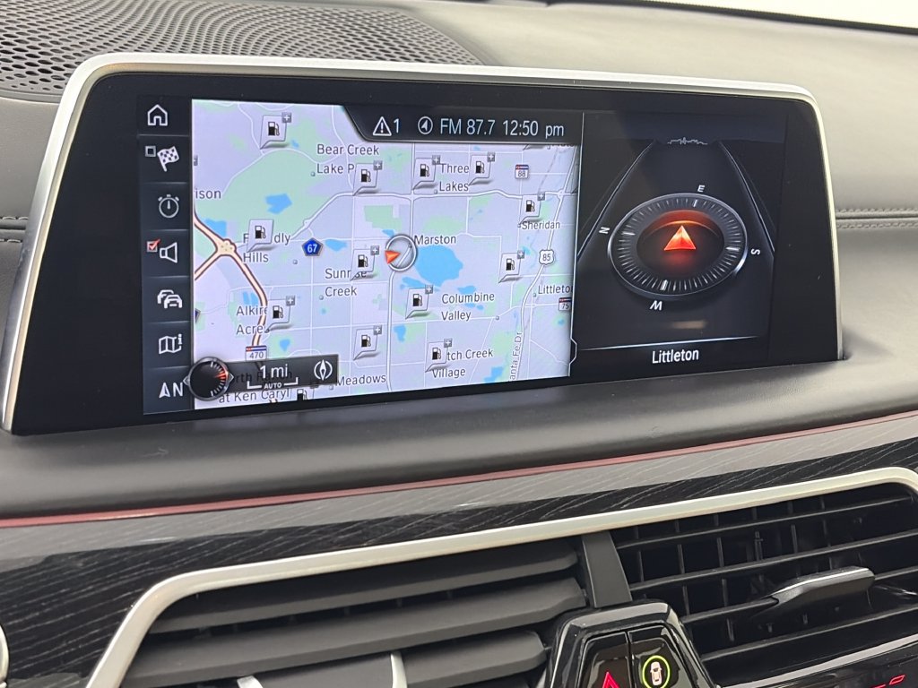 Used 2017 BMW 750i xDrive AWD/4WD image 19