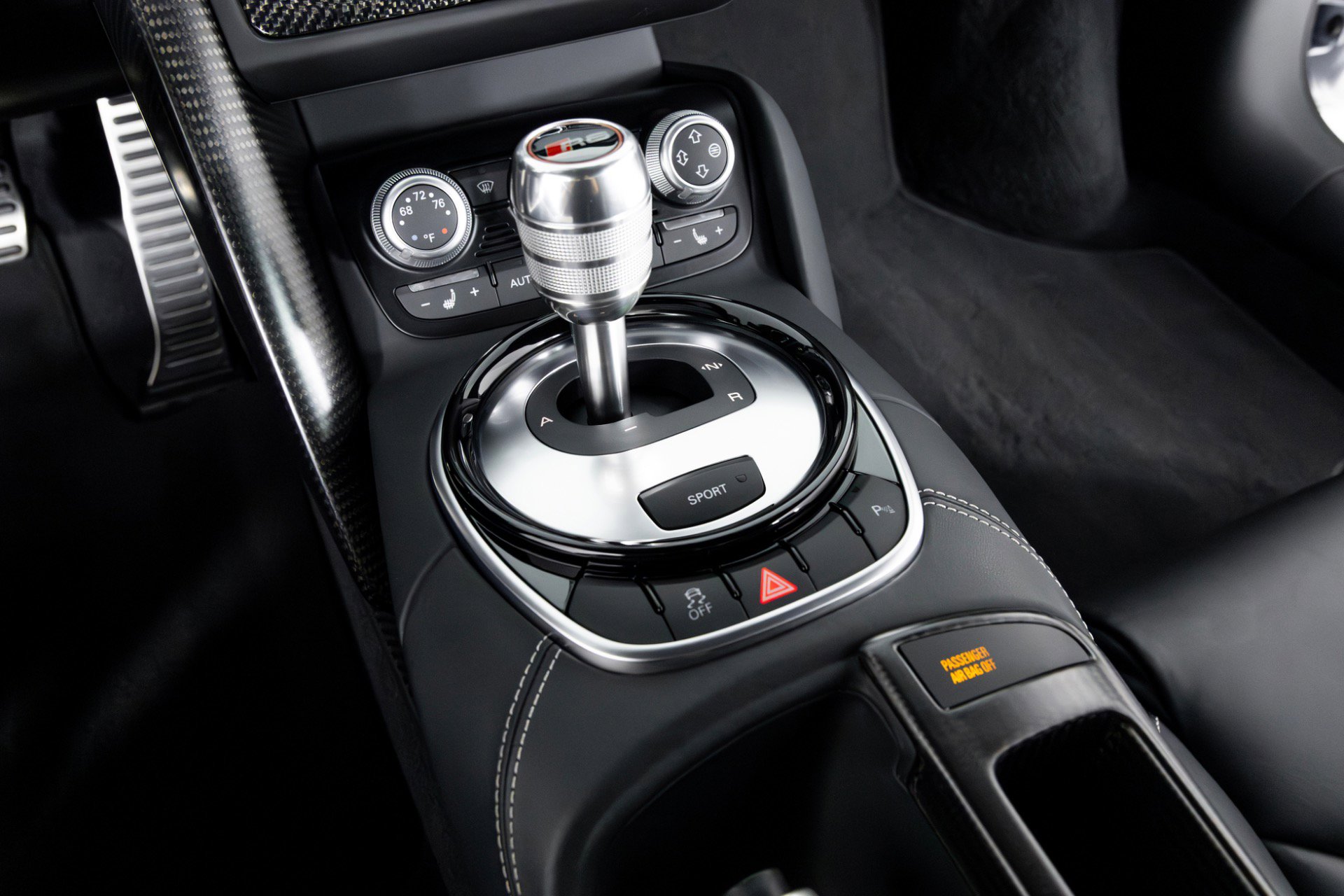 Used 2015 Audi R8 Competition image 24