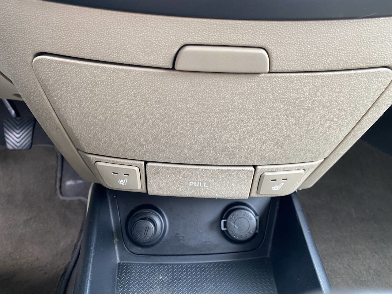 Used 2011 Hyundai Elantra image 29