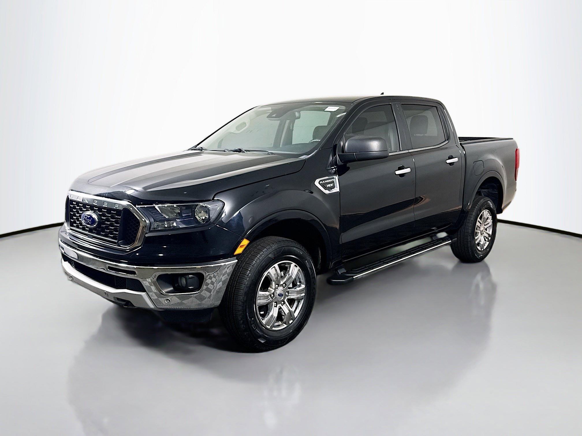 Used 2019 Ford Ranger XLT w/ Equipment Group 301A Mid image 4