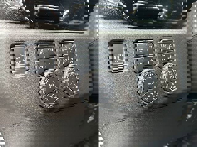 Used 2024 Chevrolet Silverado 2500 High Country w/ High Country Premium Package AWD/4WD image 22