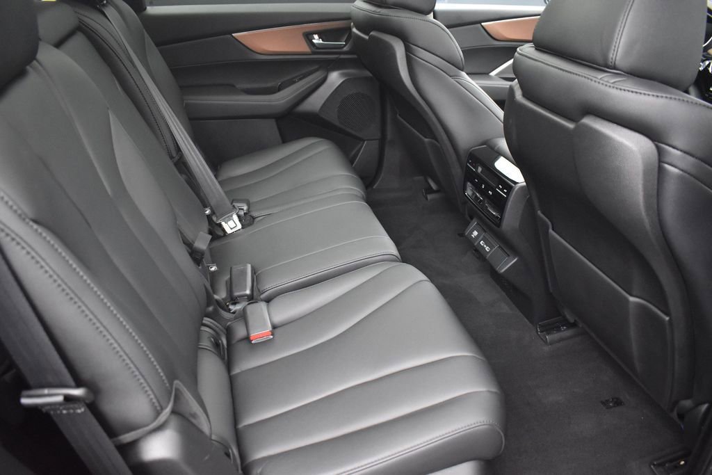 Used 2022 Acura MDX SH-AWD image 27