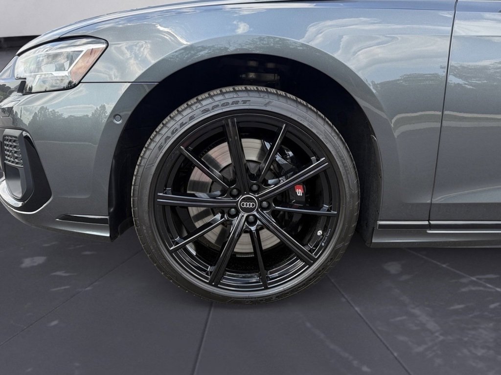 Used 2024 Audi S8 w/ S8 Comfort Plus Package image 14