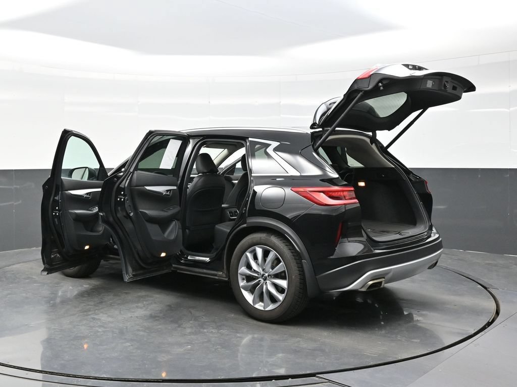 Used 2019 INFINITI QX50 Luxe w/ Navigation Package AWD/4WD image 50