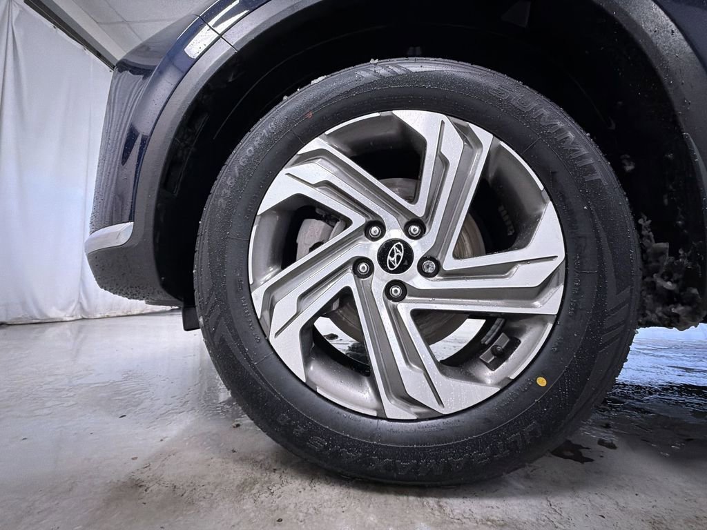 Used 2023 Hyundai Santa Fe SEL w/ Premium Package image 12