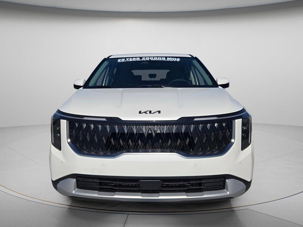 New 2027 Kia Carnival LX FWD image 3