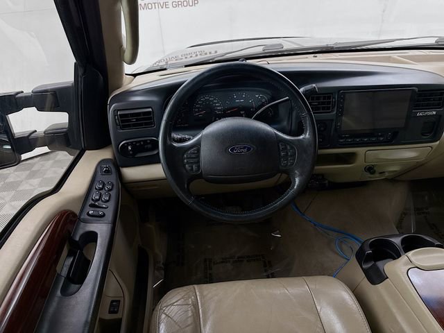 Used 2005 Ford Excursion Limited image 19