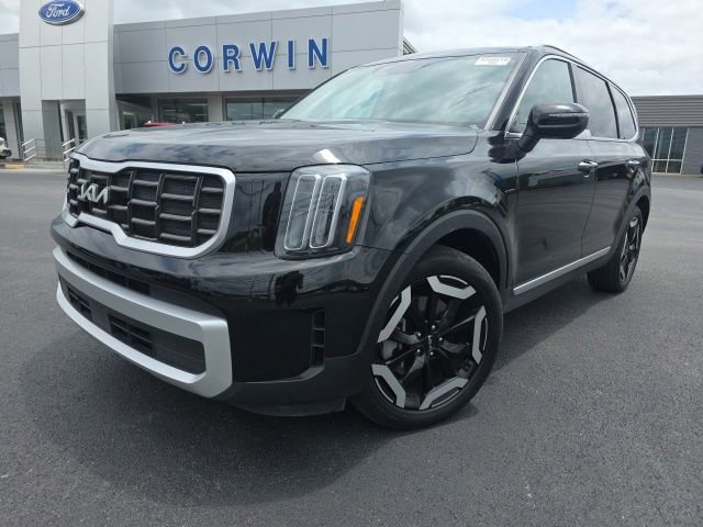 Used 2025 Kia Telluride S AWD/4WD image 1