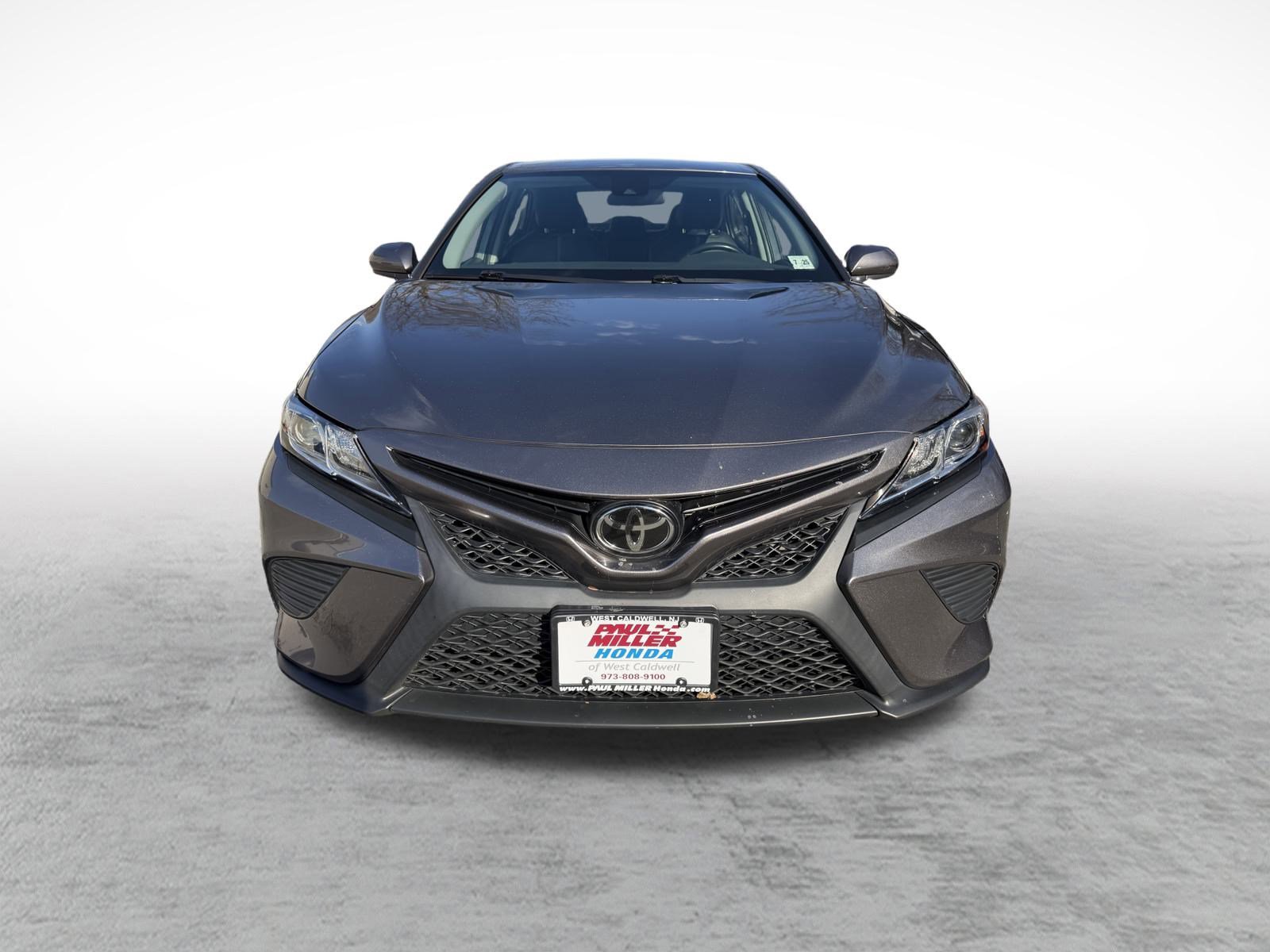 Used 2020 Toyota Camry video 2