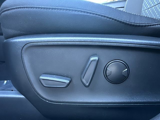 Used 2023 Ford Escape Active image 24