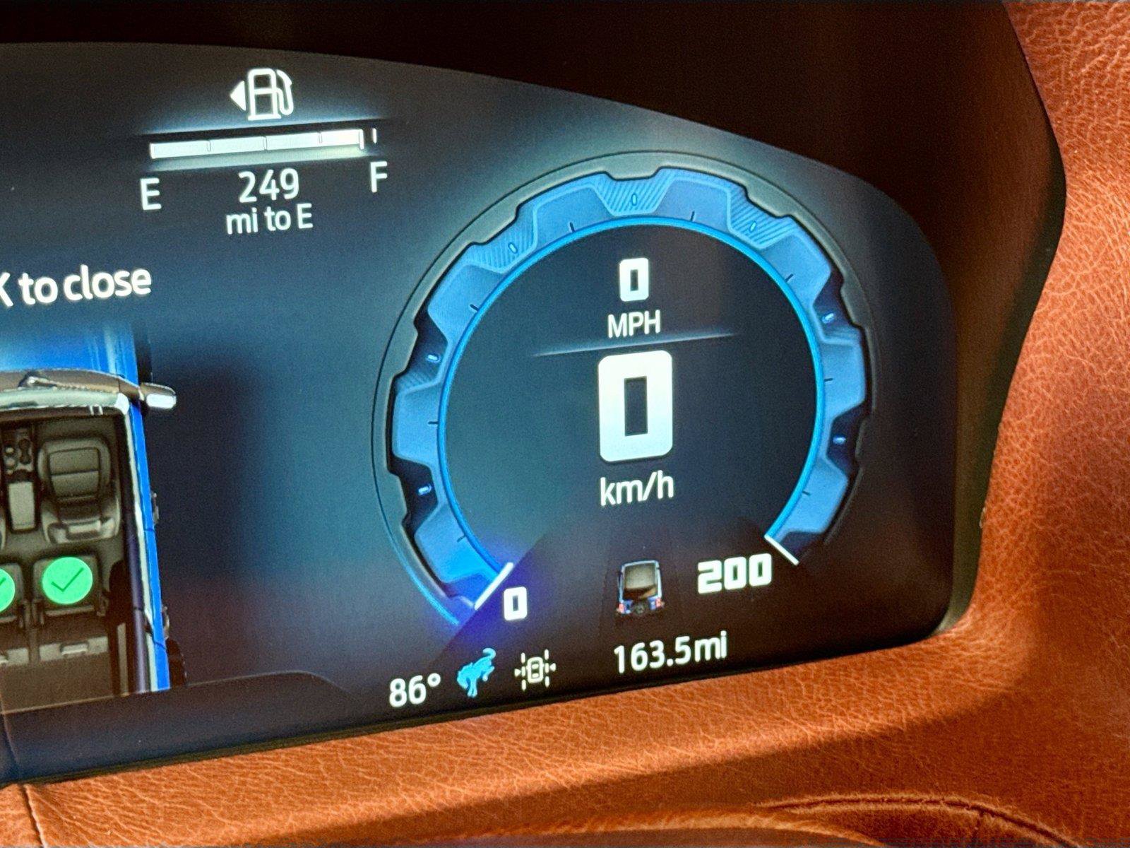 Used 2025 Ford Bronco Badlands AWD/4WD image 19