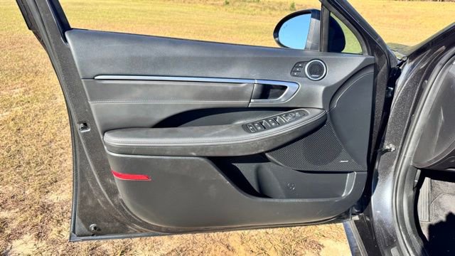 Used 2023 Hyundai Sonata Limited image 25