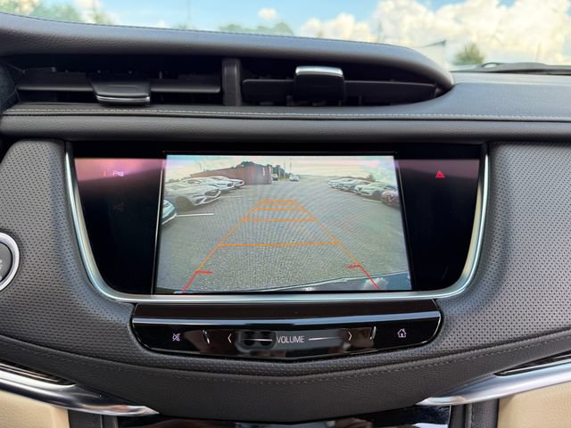 Used 2017 Cadillac XT5 FWD image 22