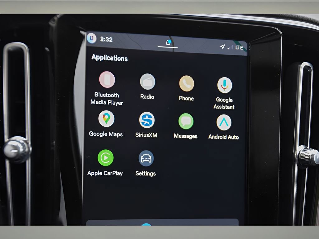 New 2026 Volvo XC40 B5 Plus w/ Protection Package Premier image 23