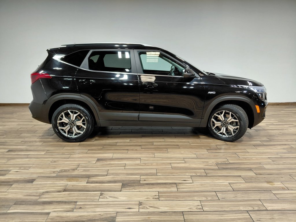 Used 2022 Kia Seltos EX AWD/4WD image 24