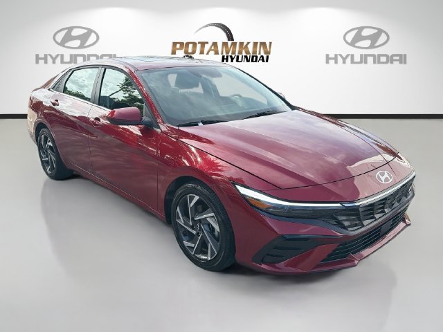 Certified 2025 Hyundai Elantra SEL FWD image 4