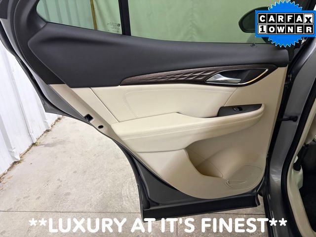 Used 2023 Buick Envision Avenir AWD/4WD image 31