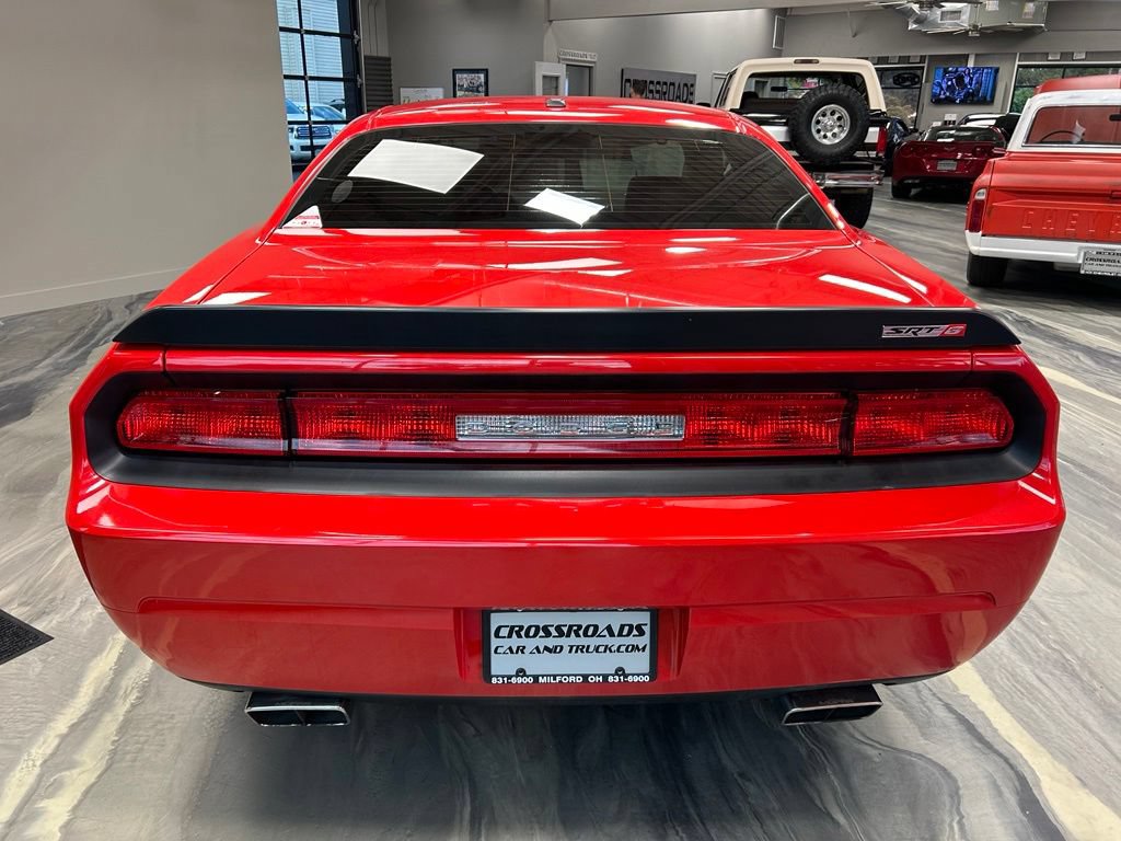 Used 2009 Dodge Challenger SRT8 RWD image 29