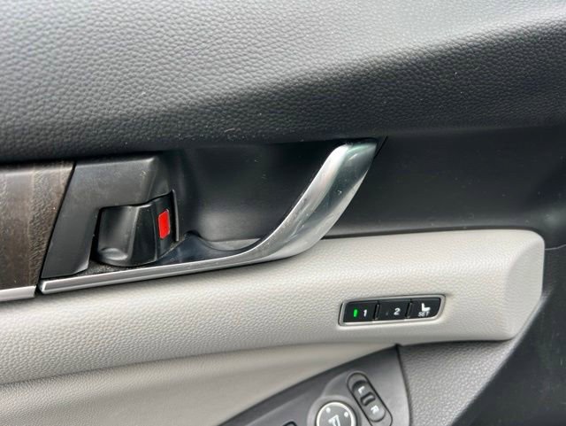 Used 2019 Honda Accord Touring image 28