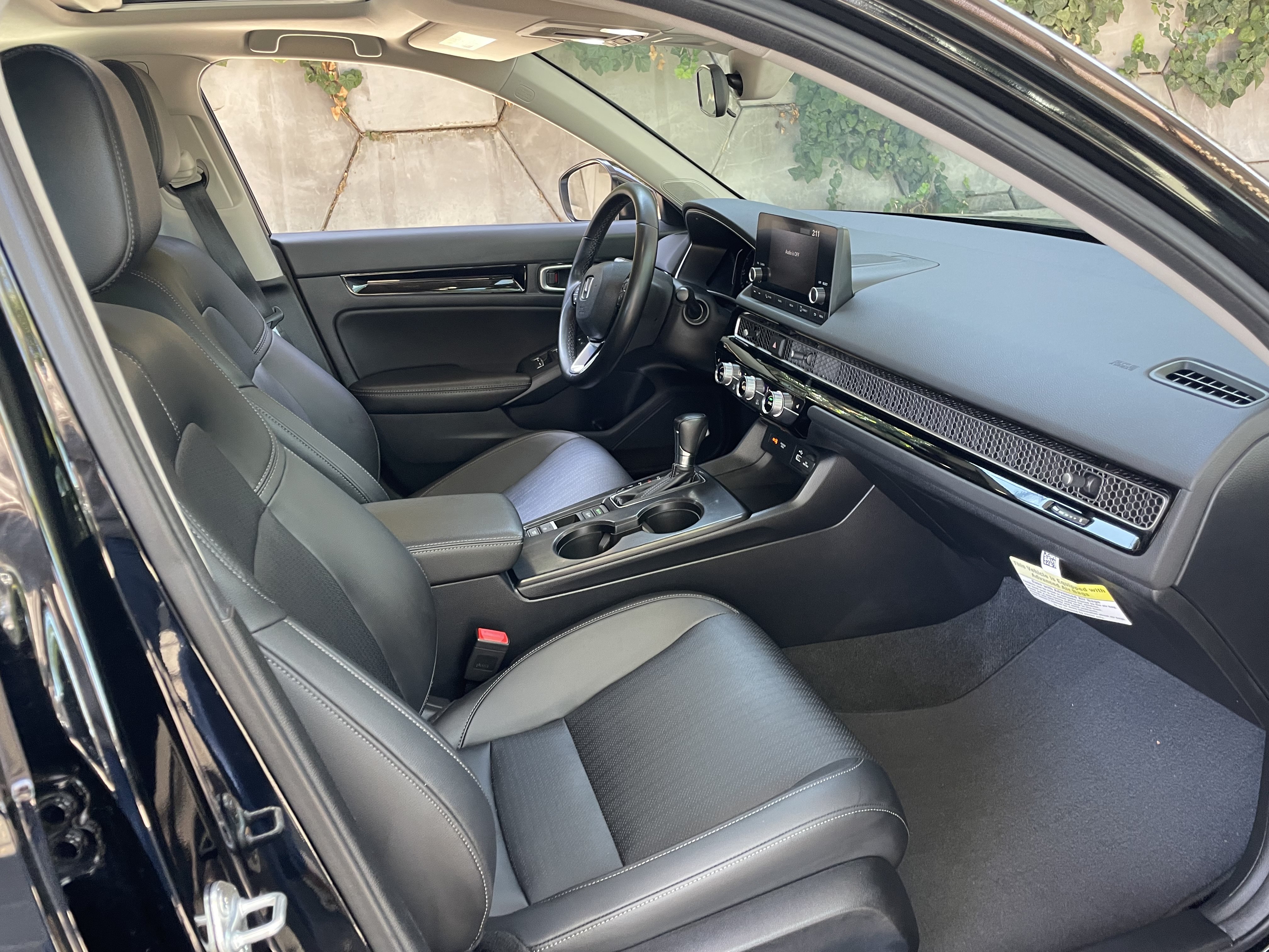 Used 2023 Honda Civic EX-L image 9