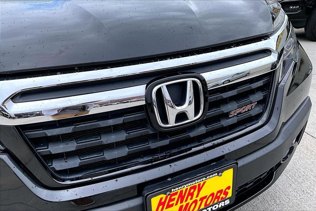 Used 2019 Honda Ridgeline Sport image 32