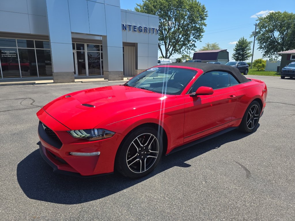 Used 2023 Ford Mustang Premium RWD image 3