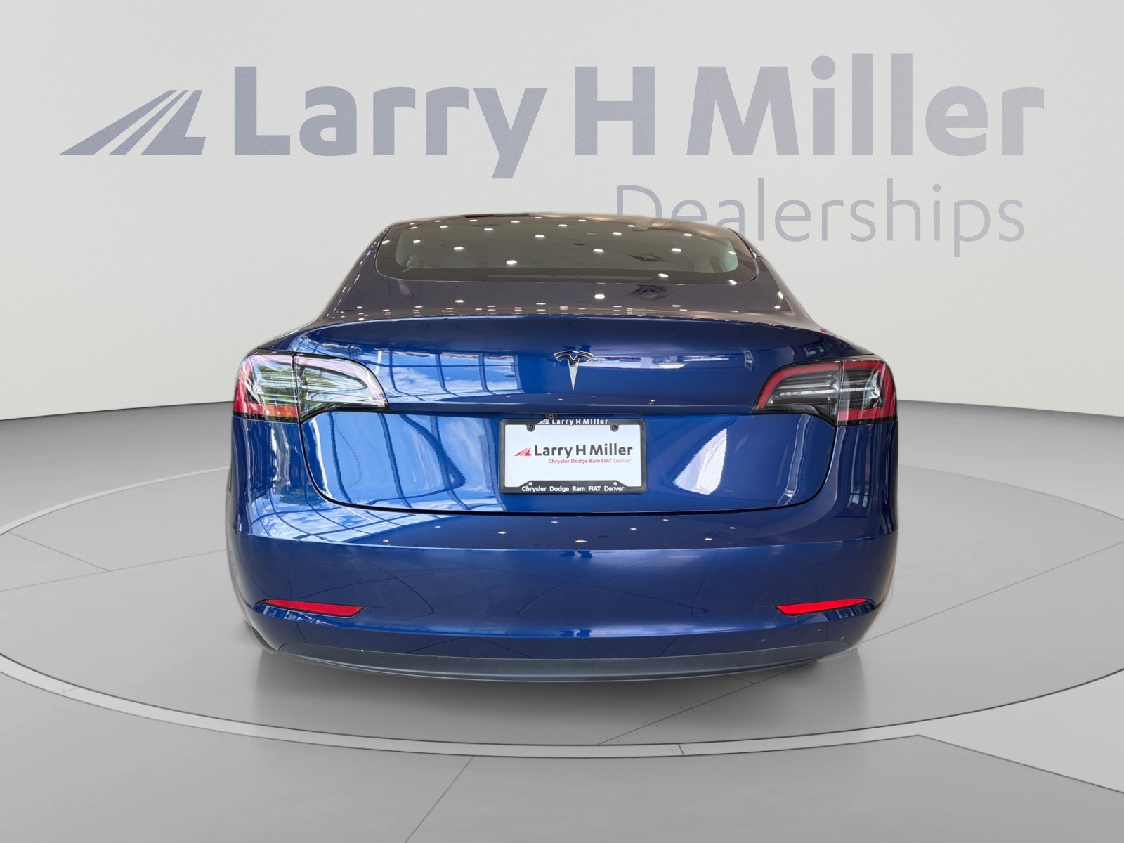 Used 2023 Tesla Model 3 Standard Range RWD image 4