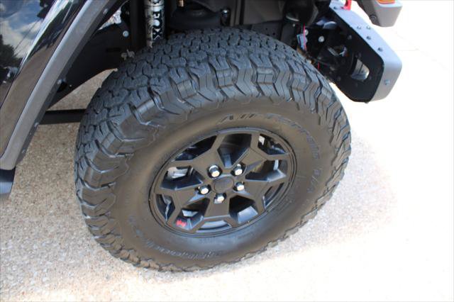 Certified 2020 Jeep Gladiator Rubicon AWD/4WD image 18