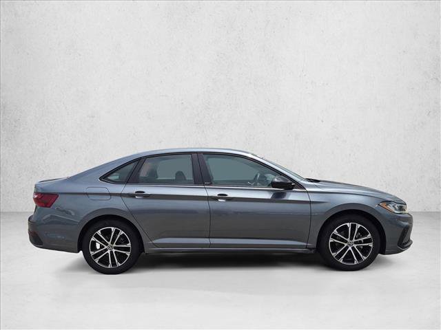 Used 2025 Volkswagen Jetta Sport FWD video 4