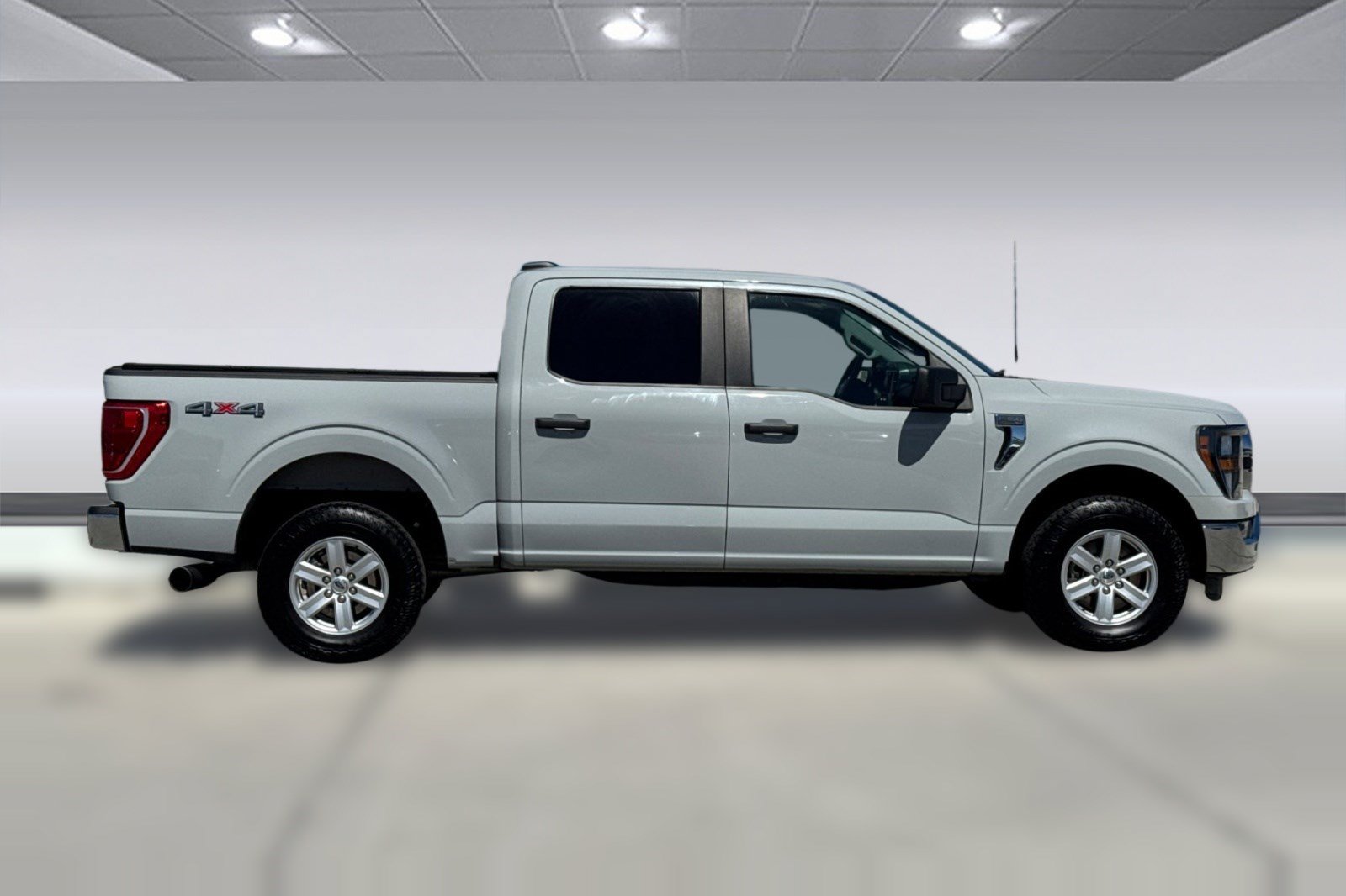Used 2023 Ford F150 XLT AWD/4WD image 8