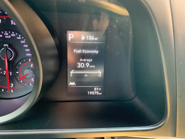 Certified 2023 Hyundai Elantra SEL w/ Cargo Package FWD image 31
