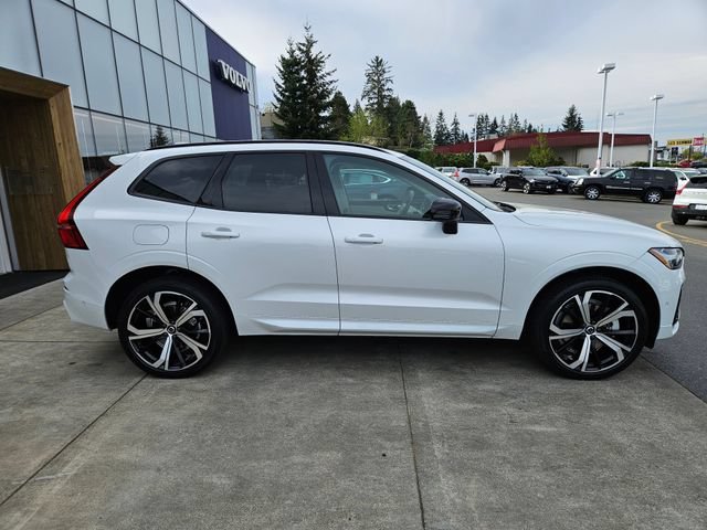 Certified 2023 Volvo XC60 B6 Ultimate w/ Protection Package Premier AWD/4WD image 4
