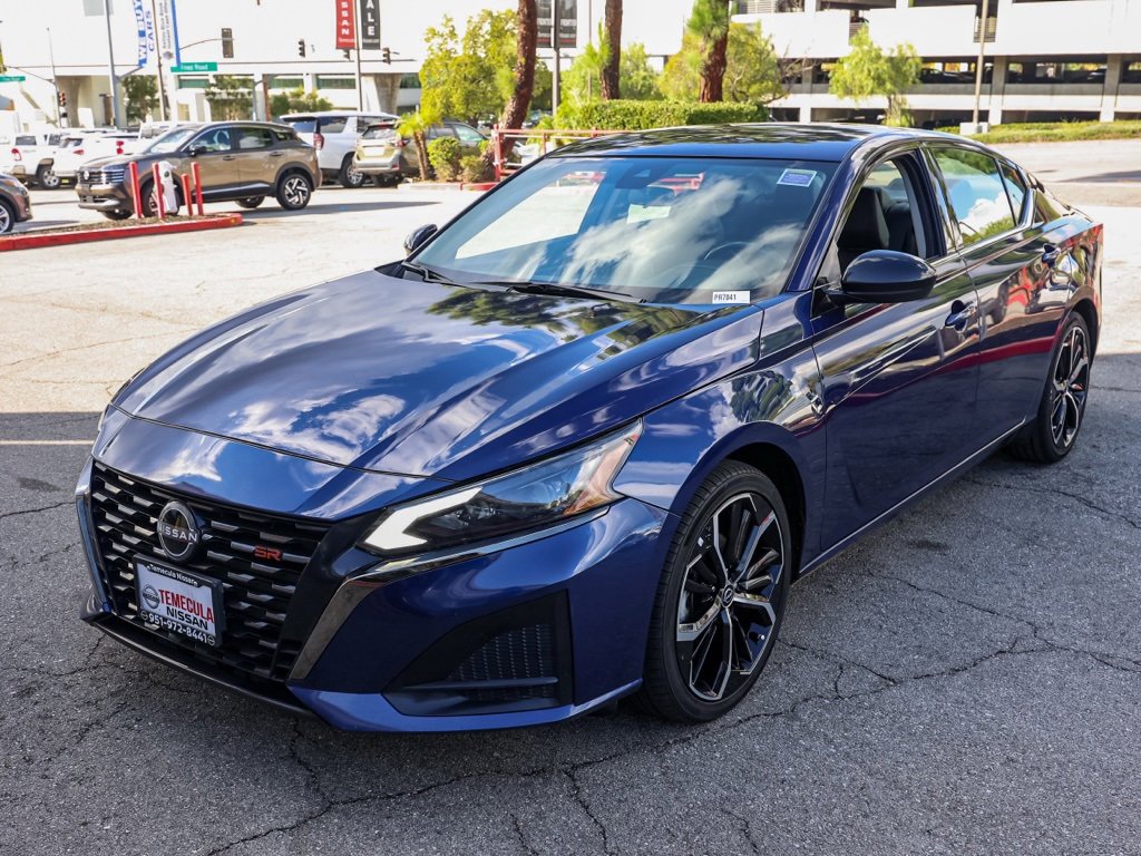 Used 2023 Nissan Altima 2.5 SR image 8