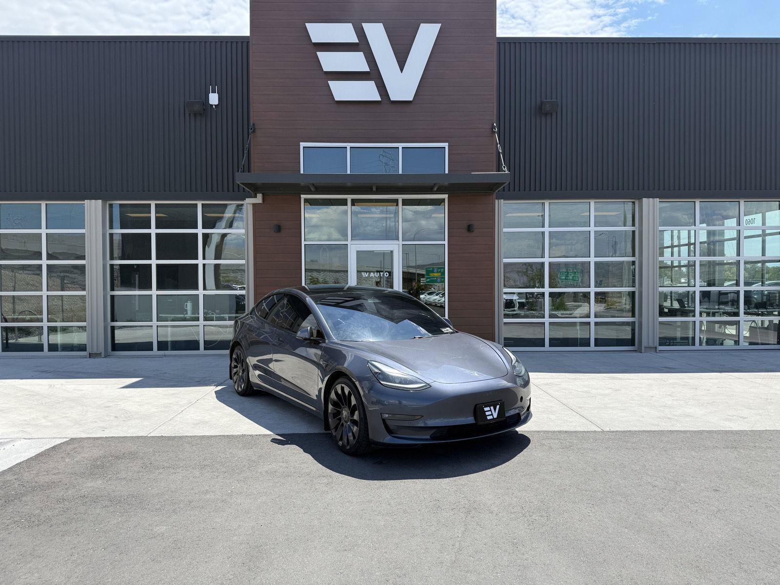 Used 2021 Tesla Model 3 Performance AWD/4WD image 1