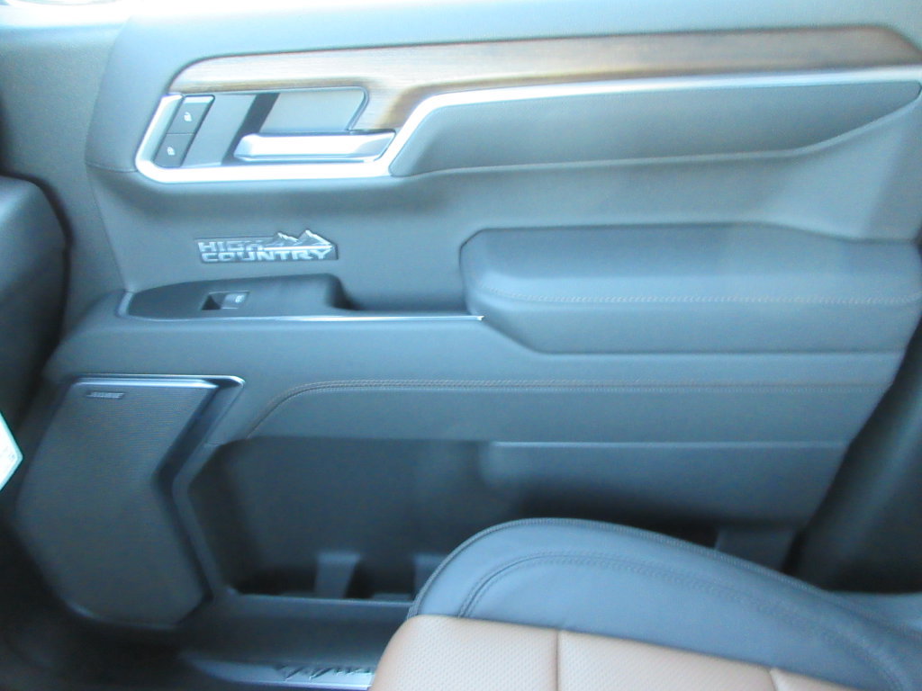 New 2026 Chevrolet Silverado 1500 High Country AWD/4WD image 40
