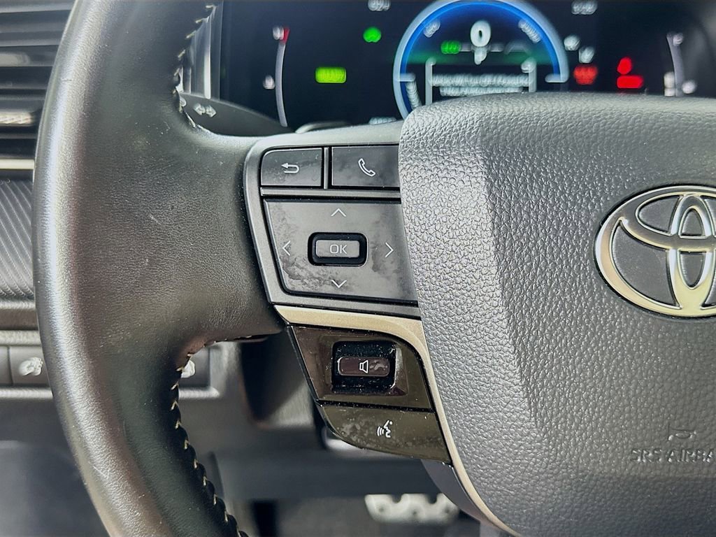 Used 2025 Toyota Camry SE image 22