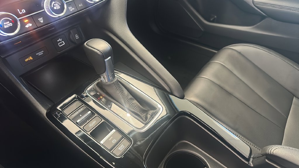 Used 2025 Acura Integra FWD image 16