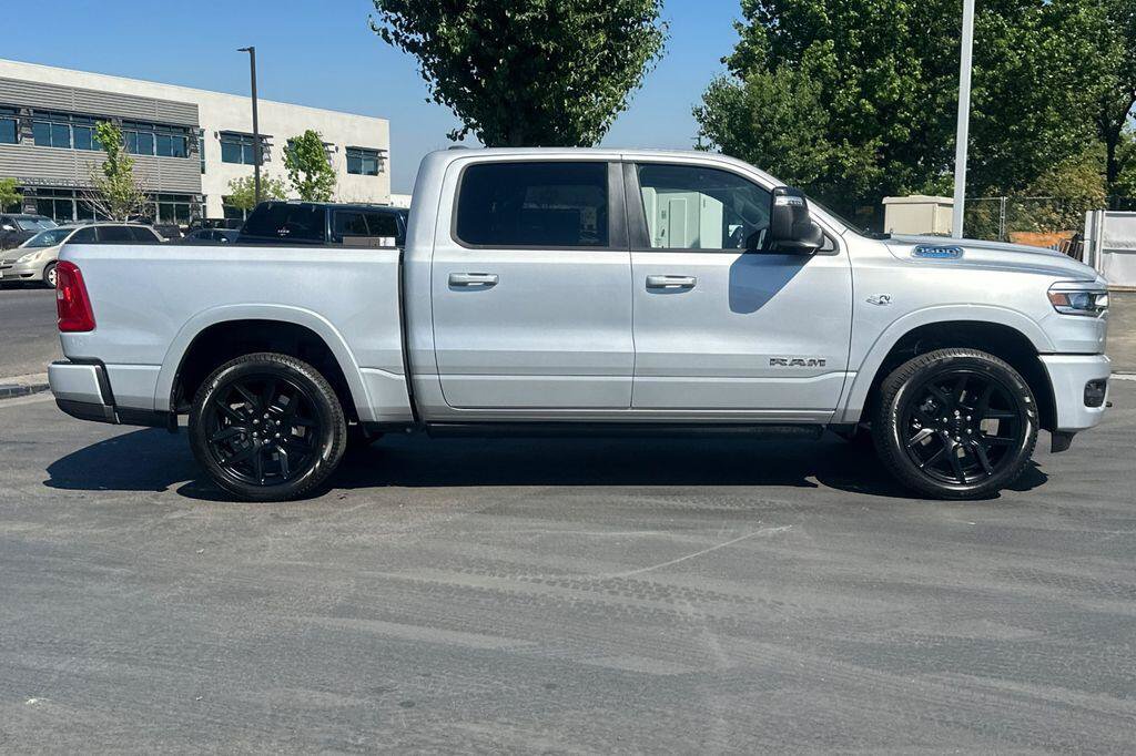 New 2026 RAM 1500 Laramie w/ Advanced Safety Group II AWD/4WD image 3