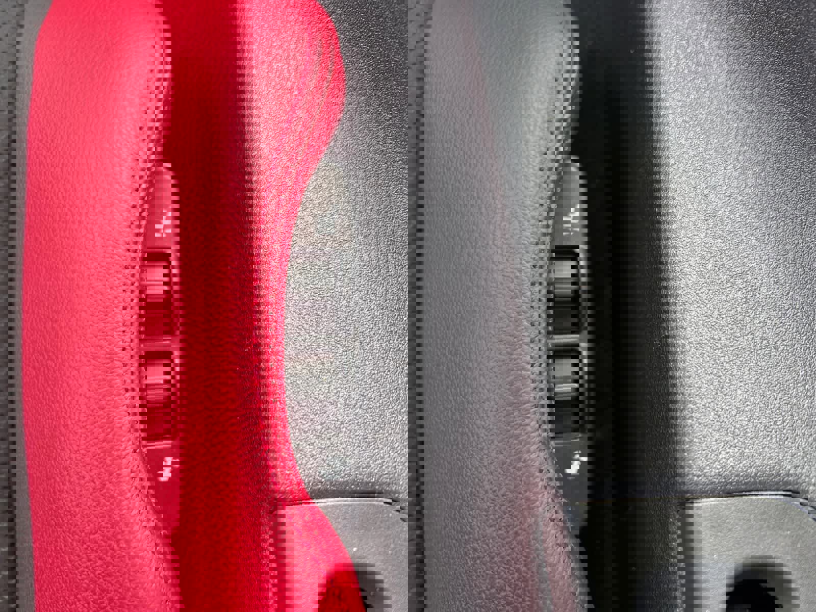 Certified 2024 Nissan Z Performance w/ Floor Mat Package image 17